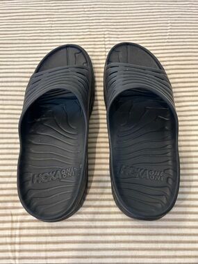 Hoka One One Black Slides - worn twice - like new
